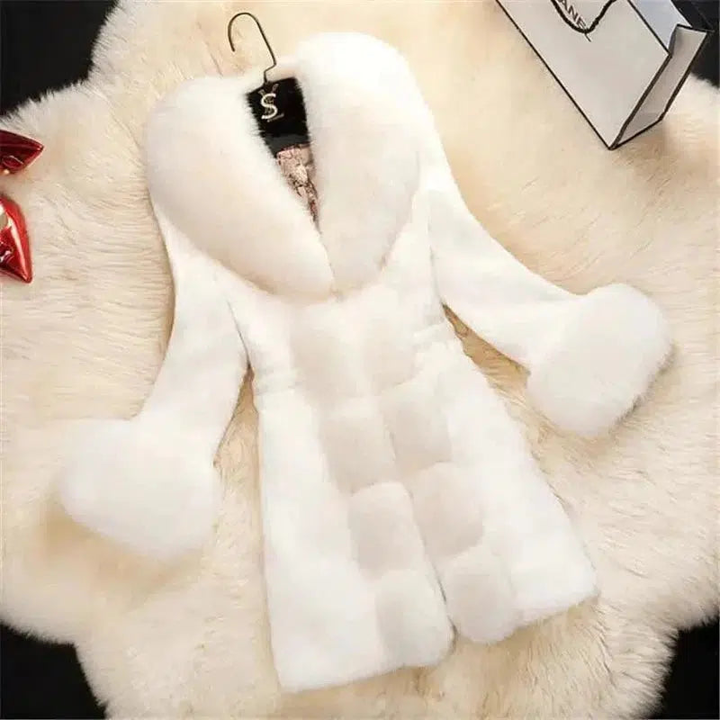 Cheky - Plush Elegance Faux Fur Coat